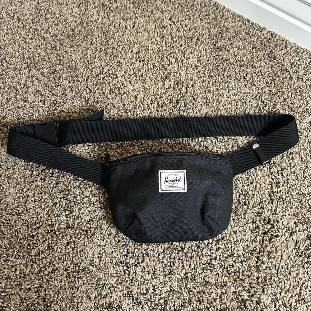 Herschel Supply Co. Belt Bag Fanny Pack Black Crossbody
